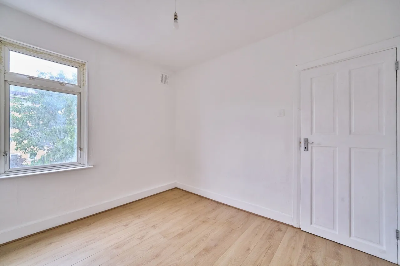 Tavistock Road, London, E15, photo 14