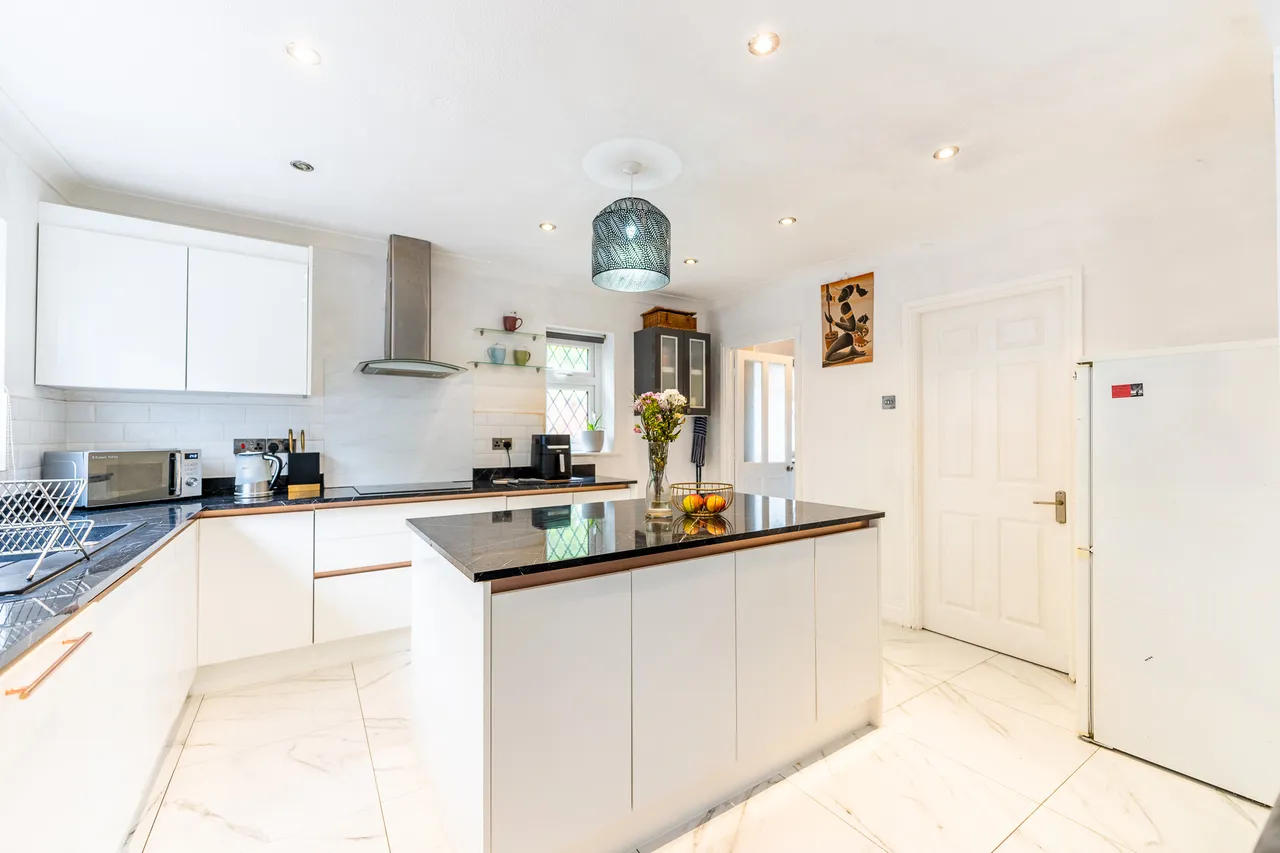 Gleneagles, Tamworth, B77, photo 29