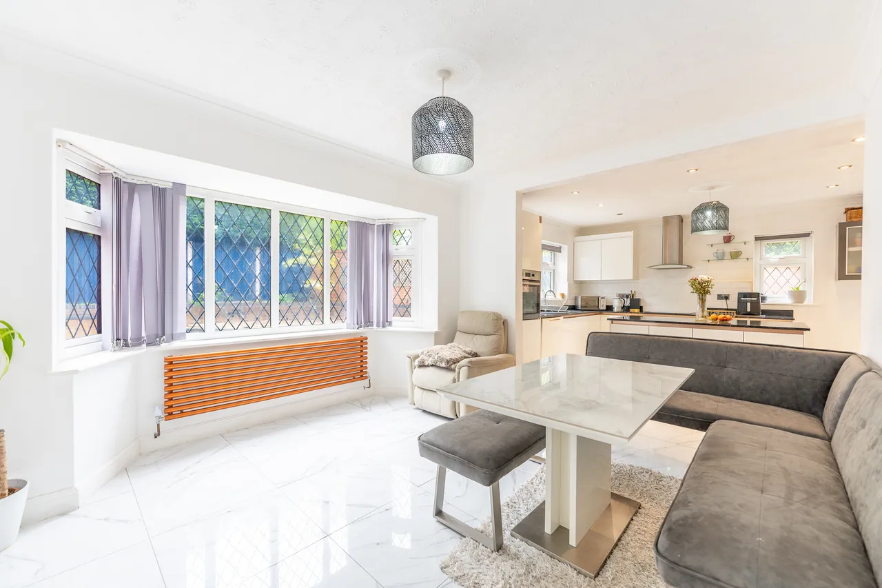 Gleneagles, Tamworth, B77, photo 28