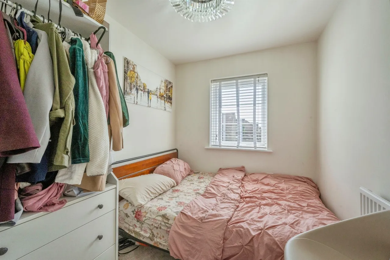 Collier Close, New Rossington, DN11, photo 11