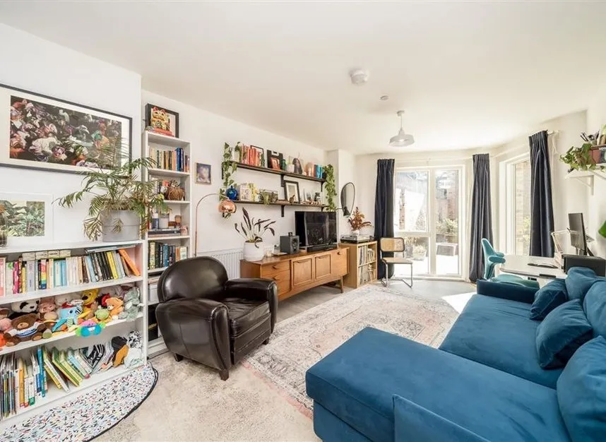 Pomeroy Street, London, SE14, photo 2