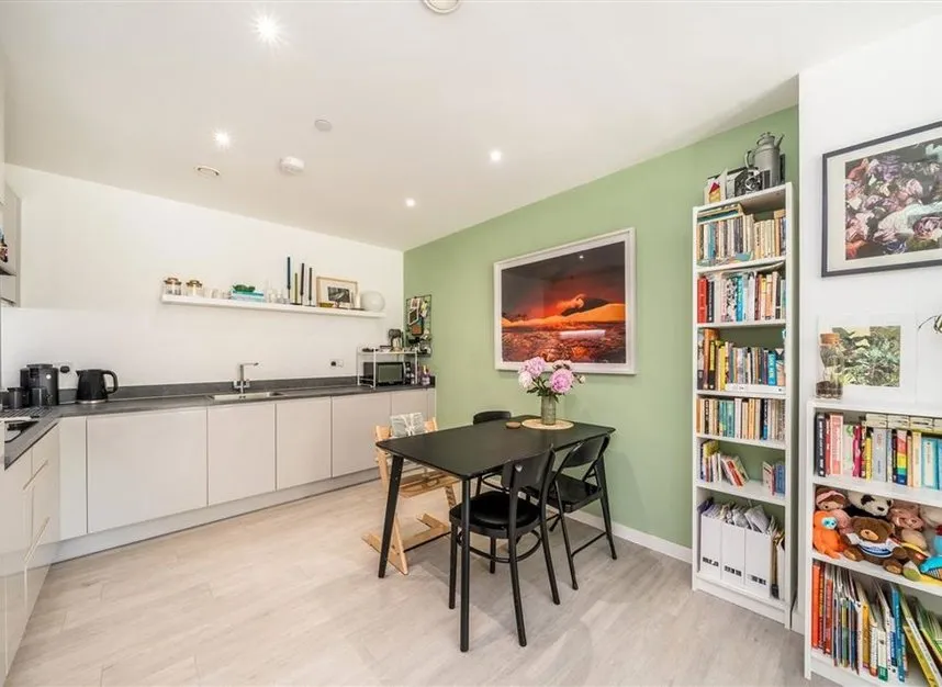 Pomeroy Street, London, SE14, photo 3