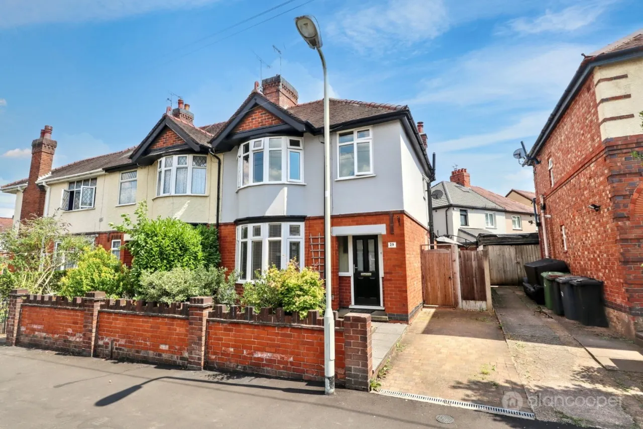 3 bed house for sale, Richmond Road, Nuneaton, CV11