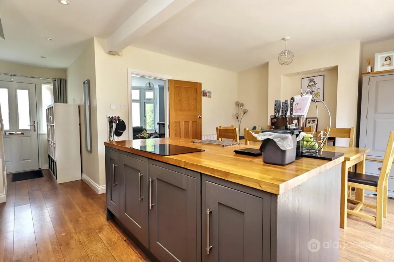 Richmond Road, Nuneaton, CV11, photo 5
