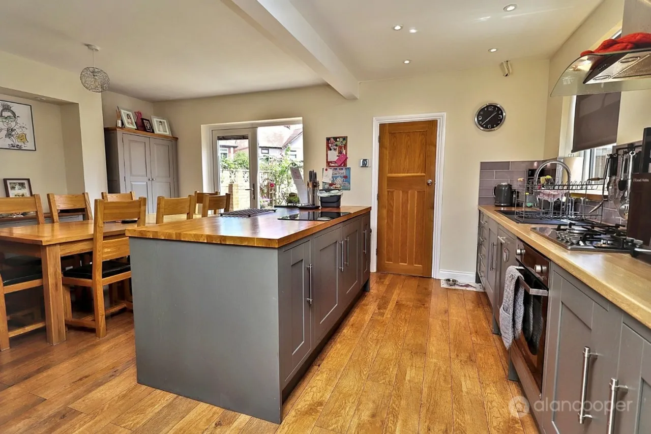 Richmond Road, Nuneaton, CV11, photo 4