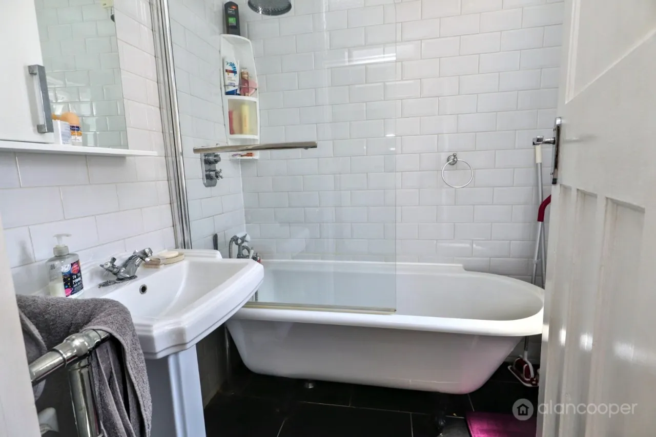 Richmond Road, Nuneaton, CV11, photo 19