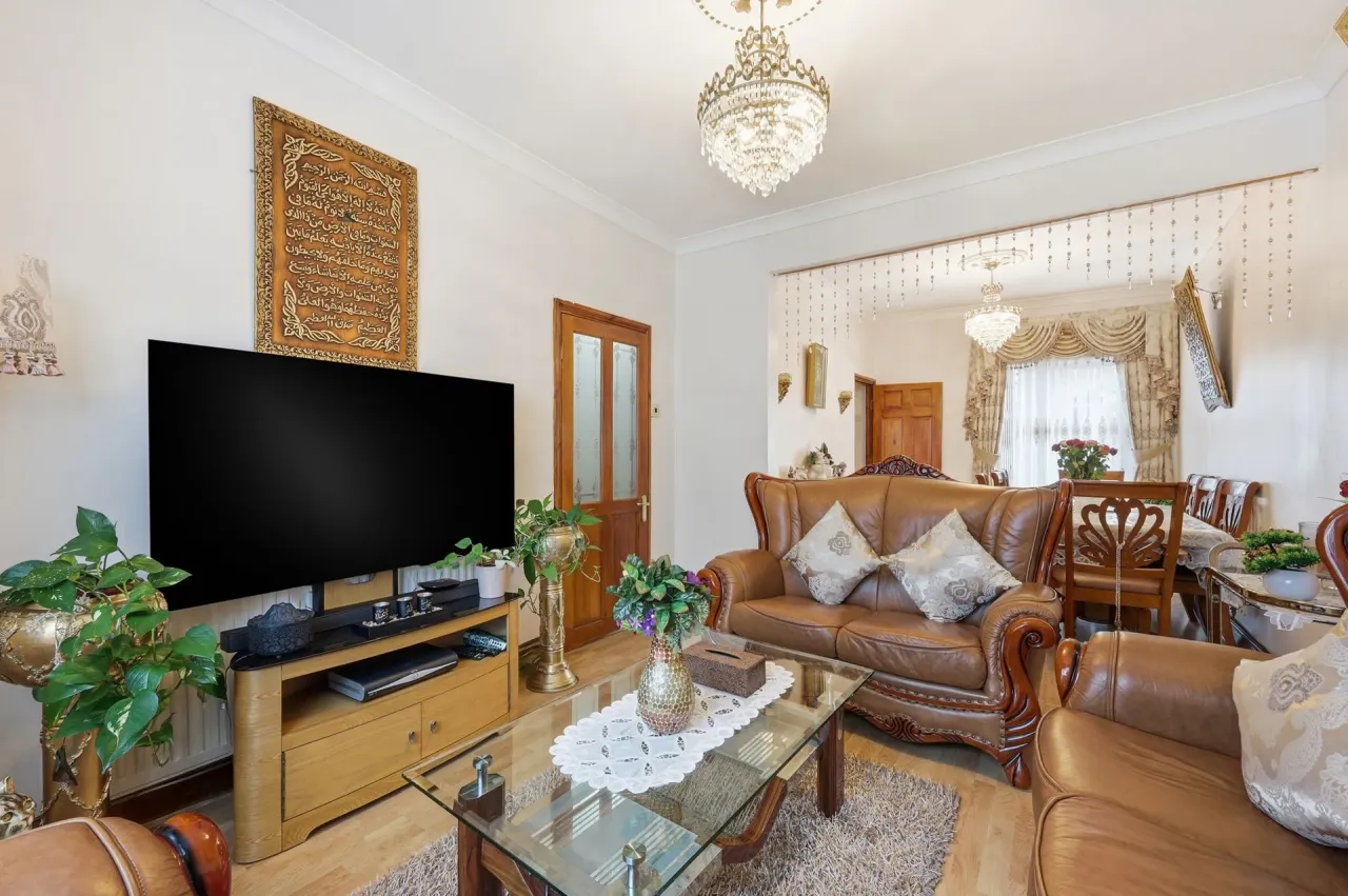 Capworth Street, Leyton, E10, photo 5