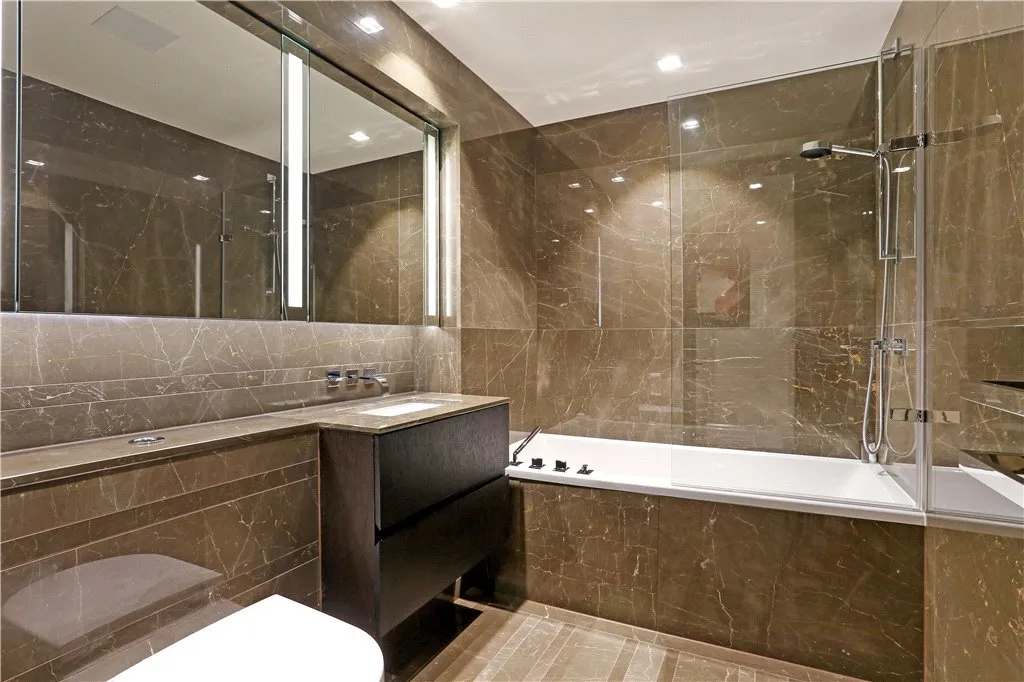 Earls Way, London, SE1, photo 43