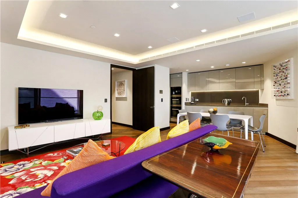 Earls Way, London, SE1, photo 35