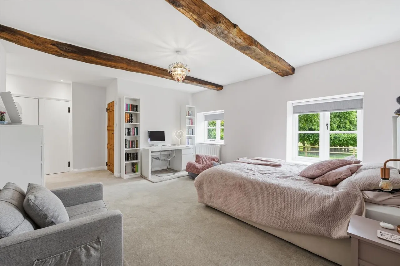Chelford Road, Henbury, Macclesfield, photo 9