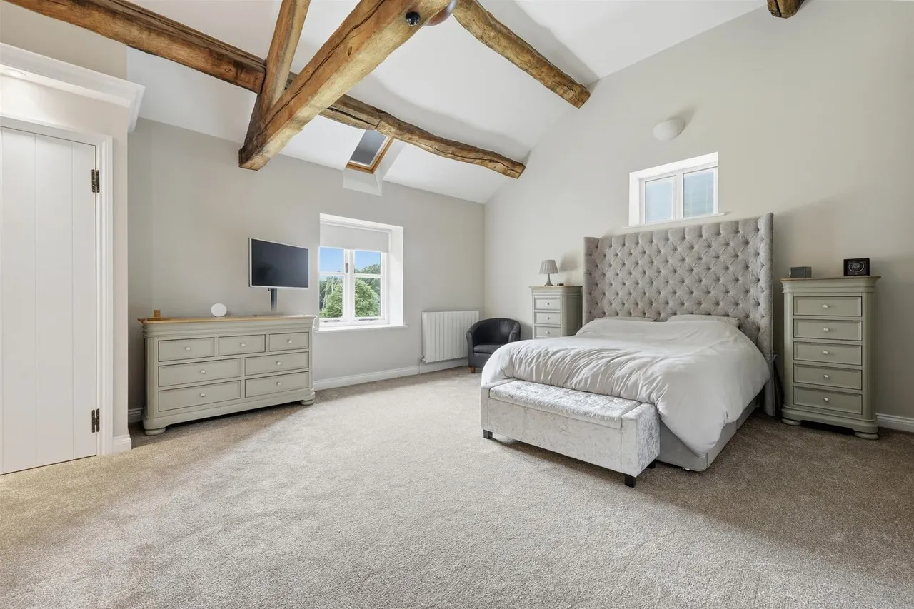 Chelford Road, Henbury, Macclesfield, photo 8
