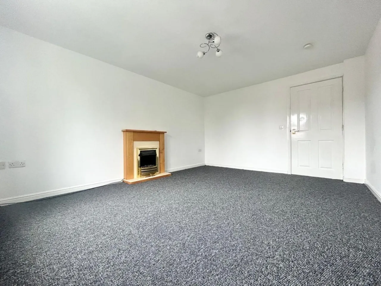 Pennyfields, Bolton Upon Dearne, S63, photo 5