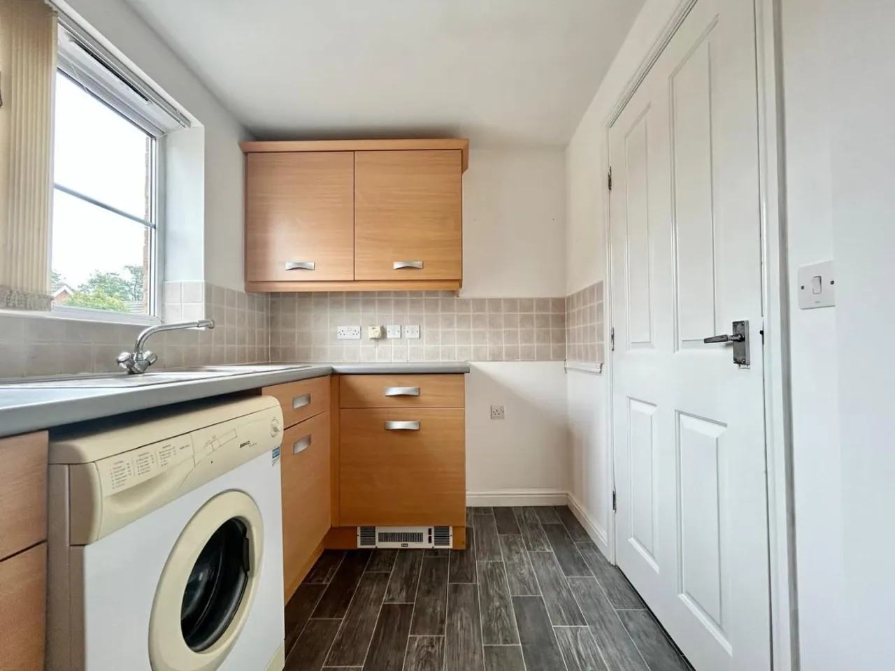 Pennyfields, Bolton Upon Dearne, S63, photo 4