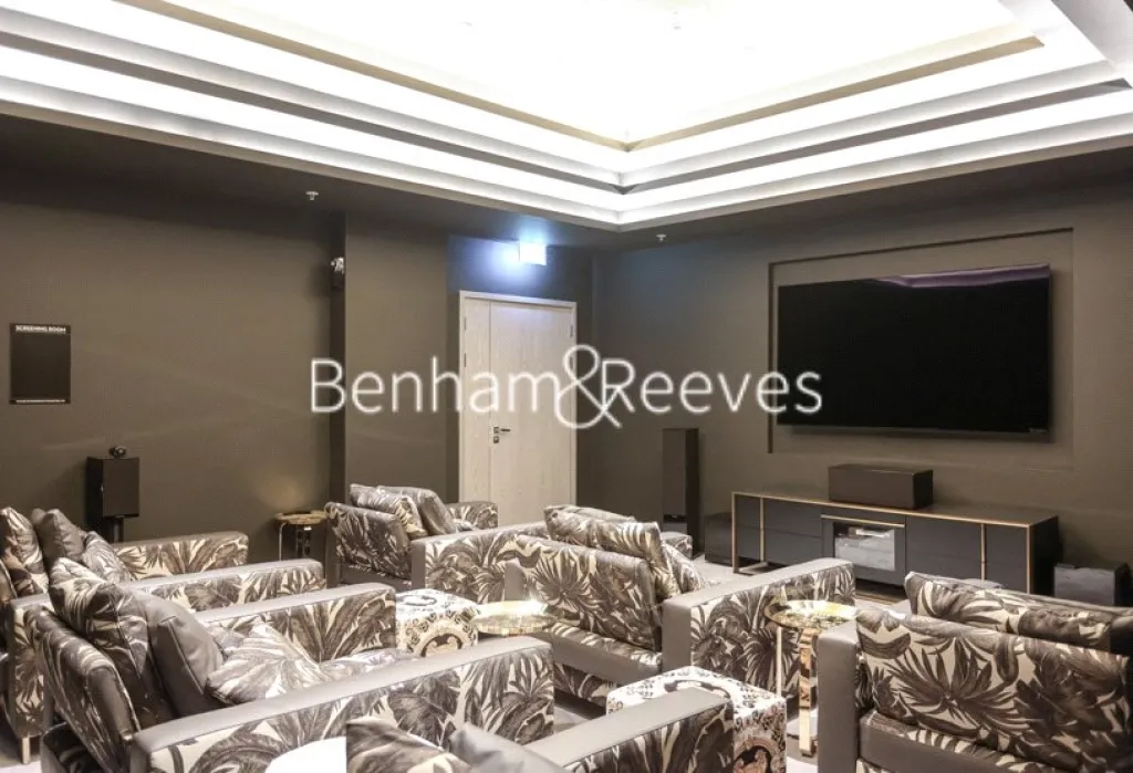 Bondway, Vauxhall, SW8, photo 10