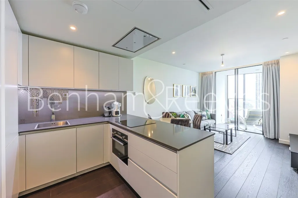 Bondway, Vauxhall, SW8, photo 3