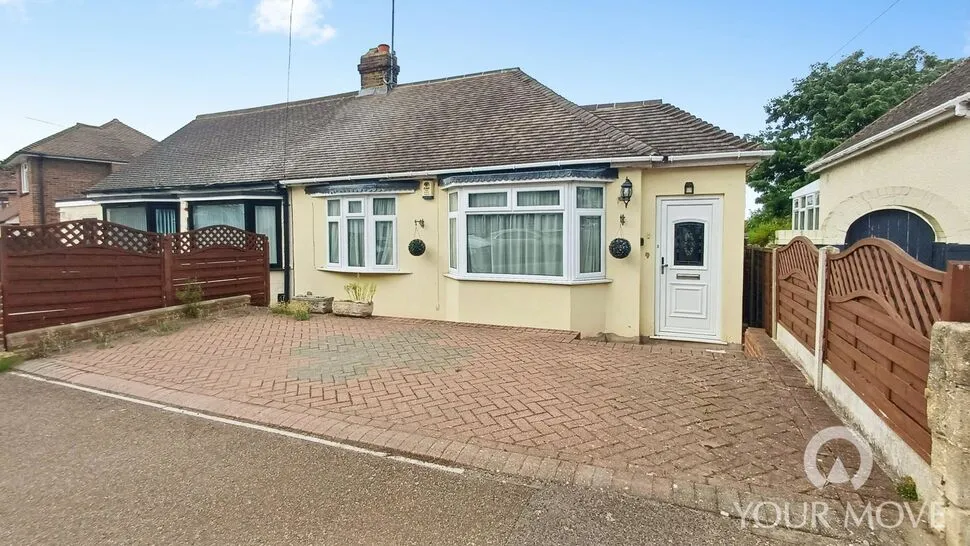 1 bed house for sale, Bellman Avenue, Gravesend, DA12