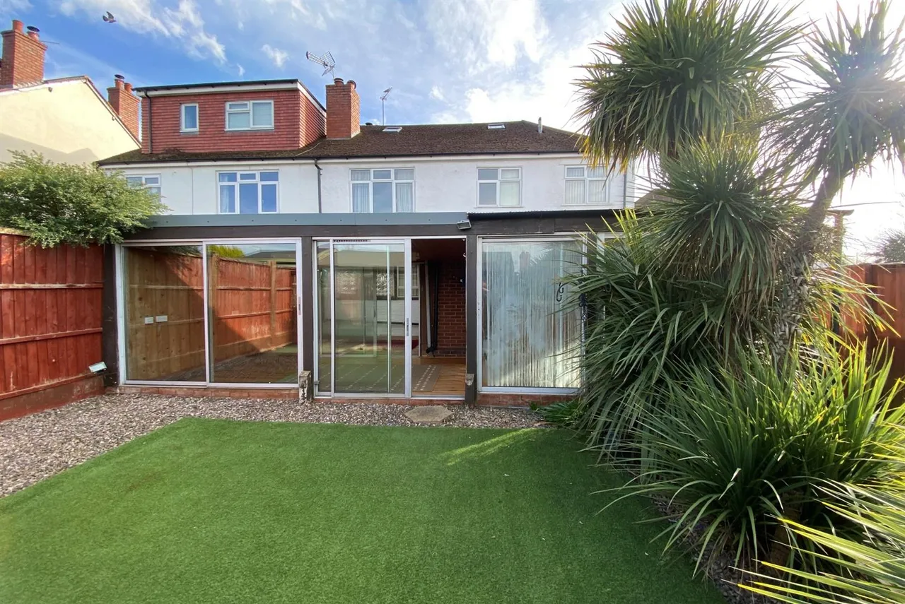 Stourbridge Road, Kidderminster, photo 19