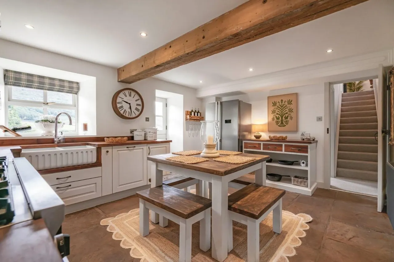 White House Barn, Skyreholme, BD23, photo 28