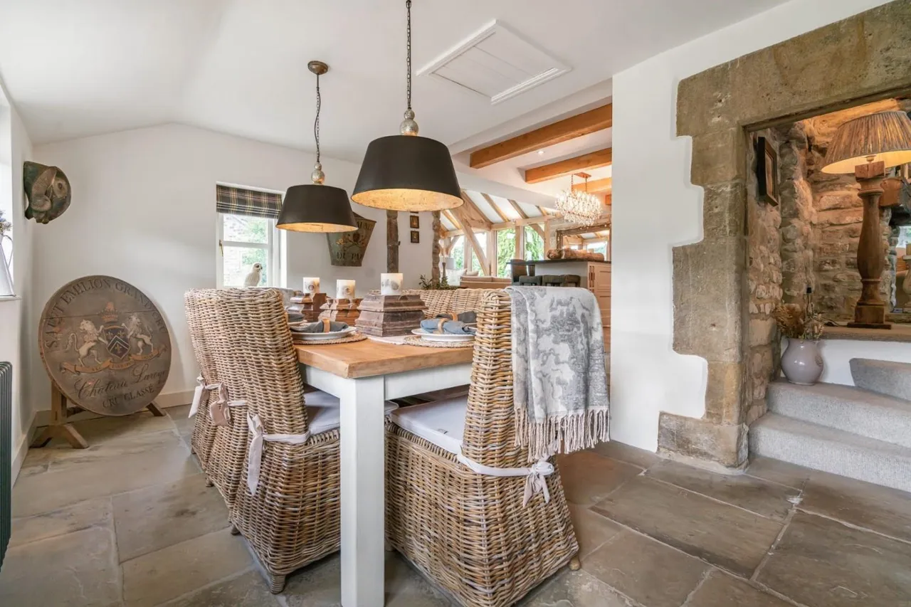 White House Barn, Skyreholme, BD23, photo 19