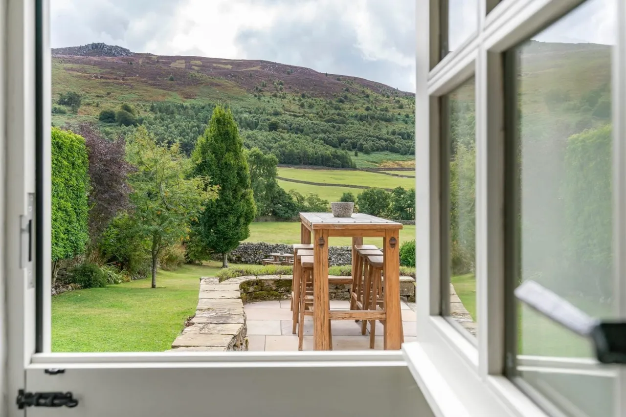 White House Barn, Skyreholme, BD23, photo 10