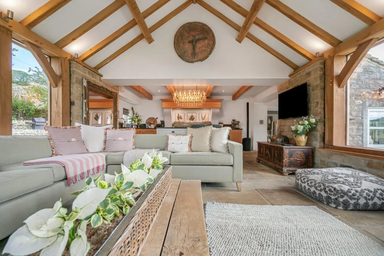 White House Barn, Skyreholme, BD23, photo 16