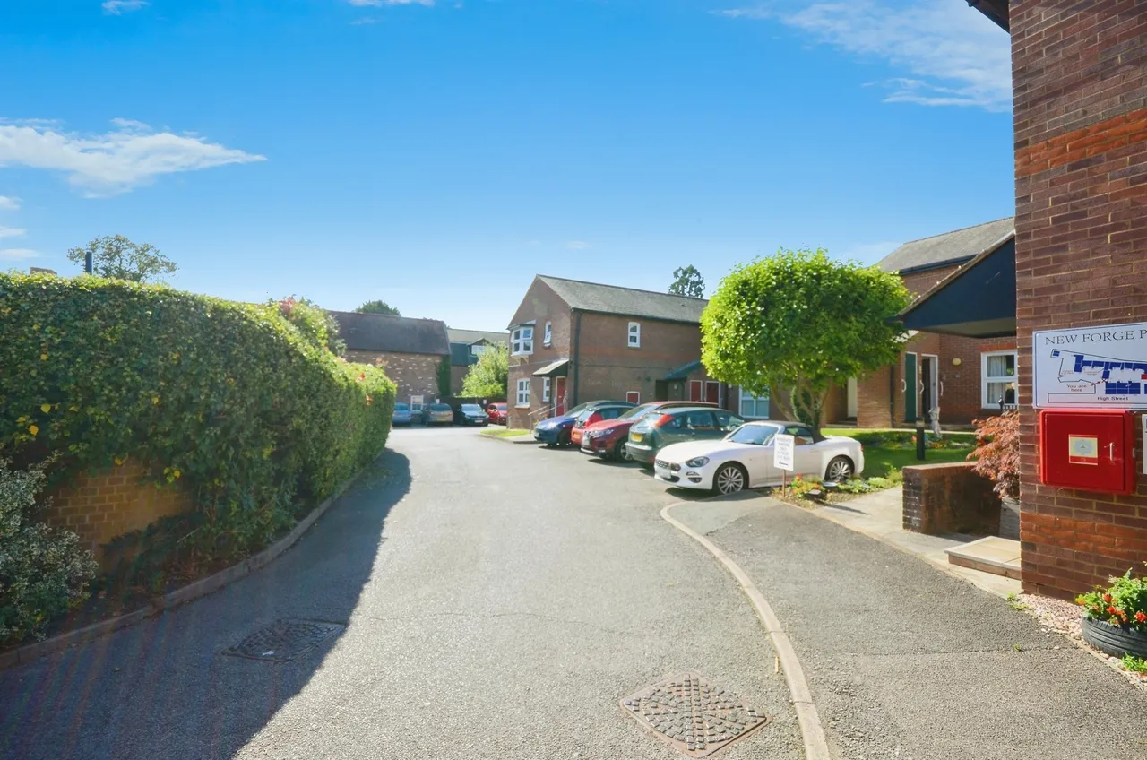 3 bed retirement property for sale — New Forge Place, Redbourn, St. Albans