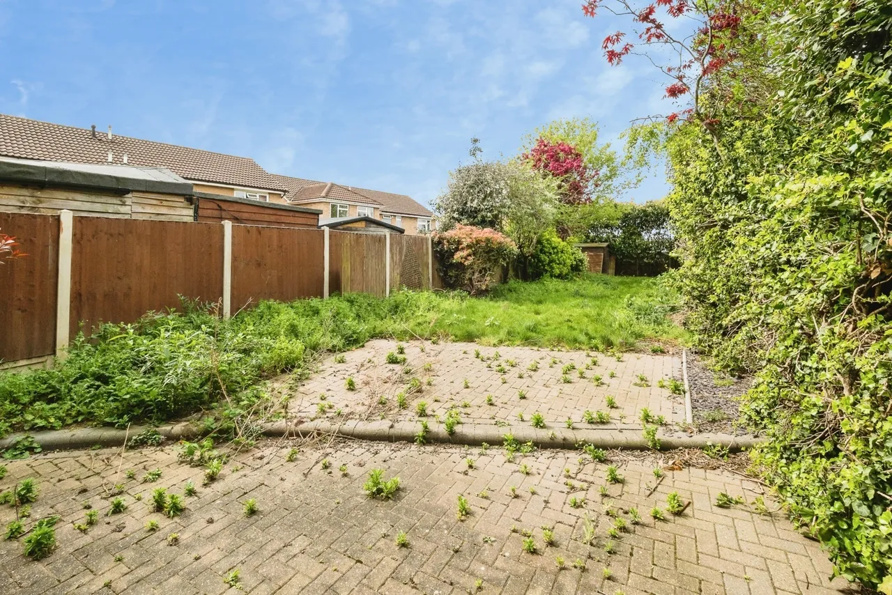 Ilfracombe Crescent, Hornchurch, RM12, photo 27