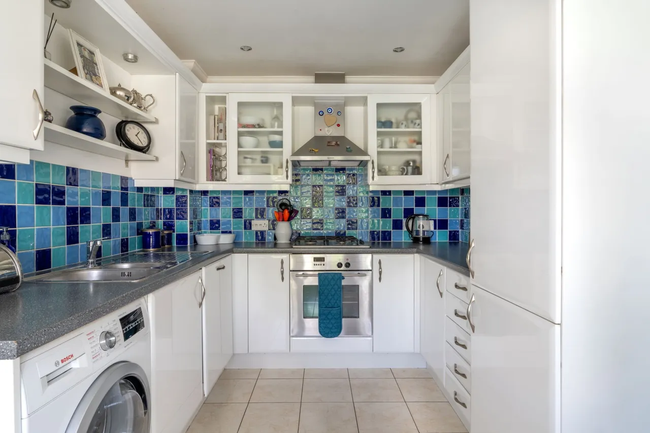 Maidstone Road, Paddock Wood, TN12, photo 7