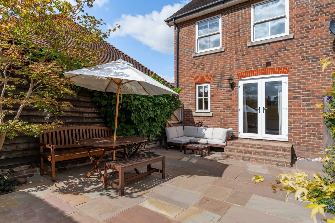 Maidstone Road, Paddock Wood, TN12, photo 15
