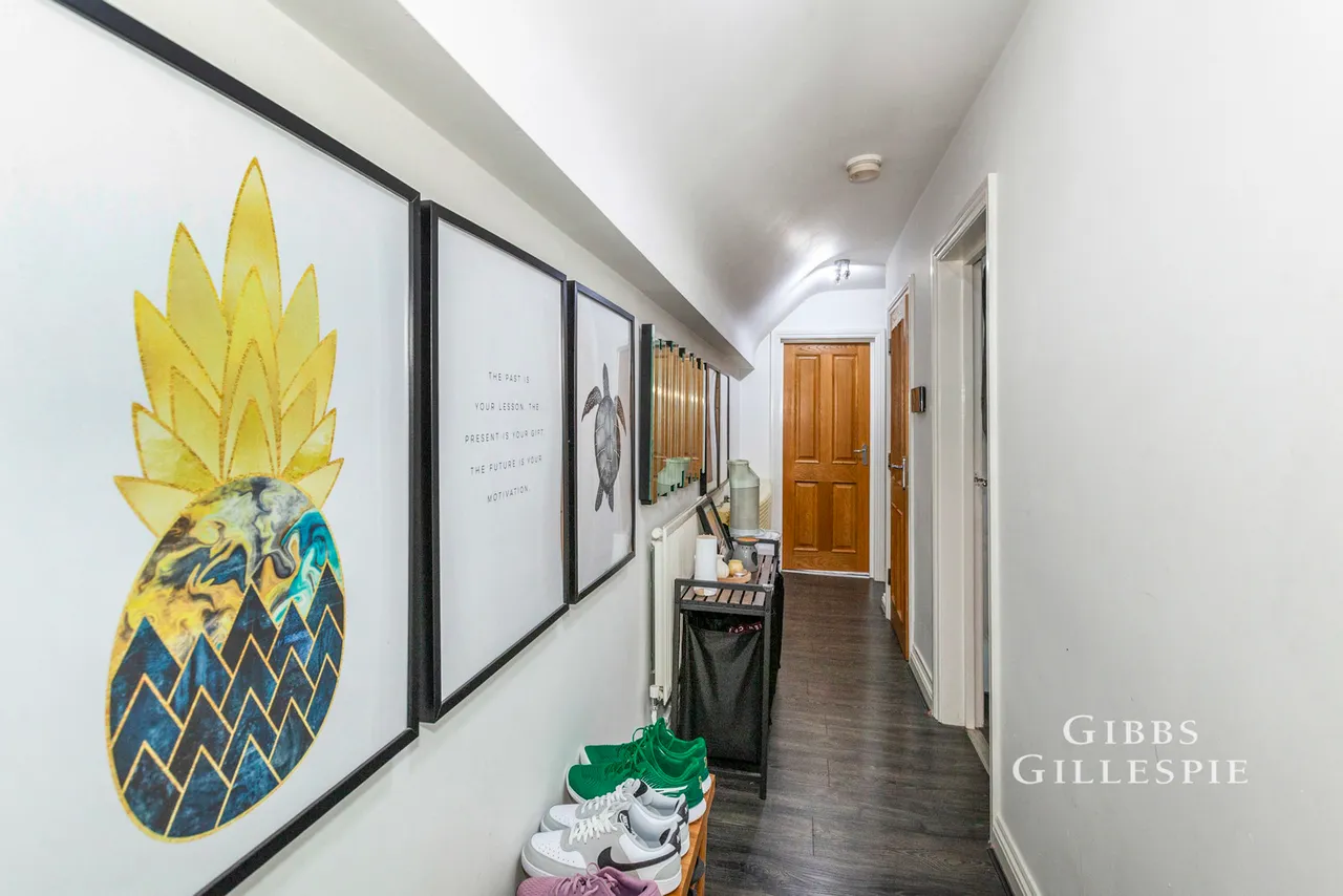 Station Road, Gerrards Cross Fees Apply, SL9, photo 2