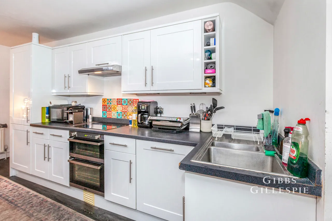 Station Road, Gerrards Cross Fees Apply, SL9, photo 3