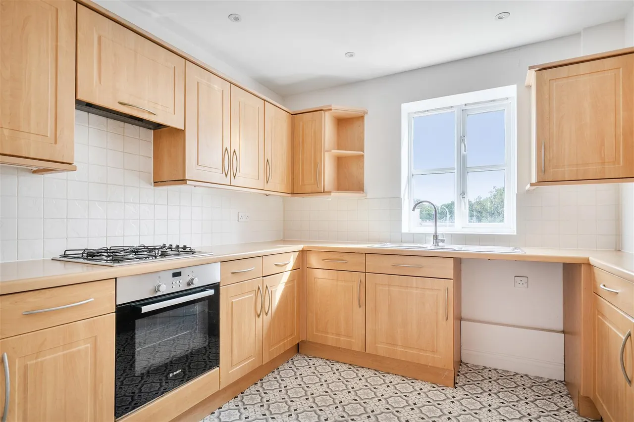Chapel Mews, Chippenham, SN15, photo 9