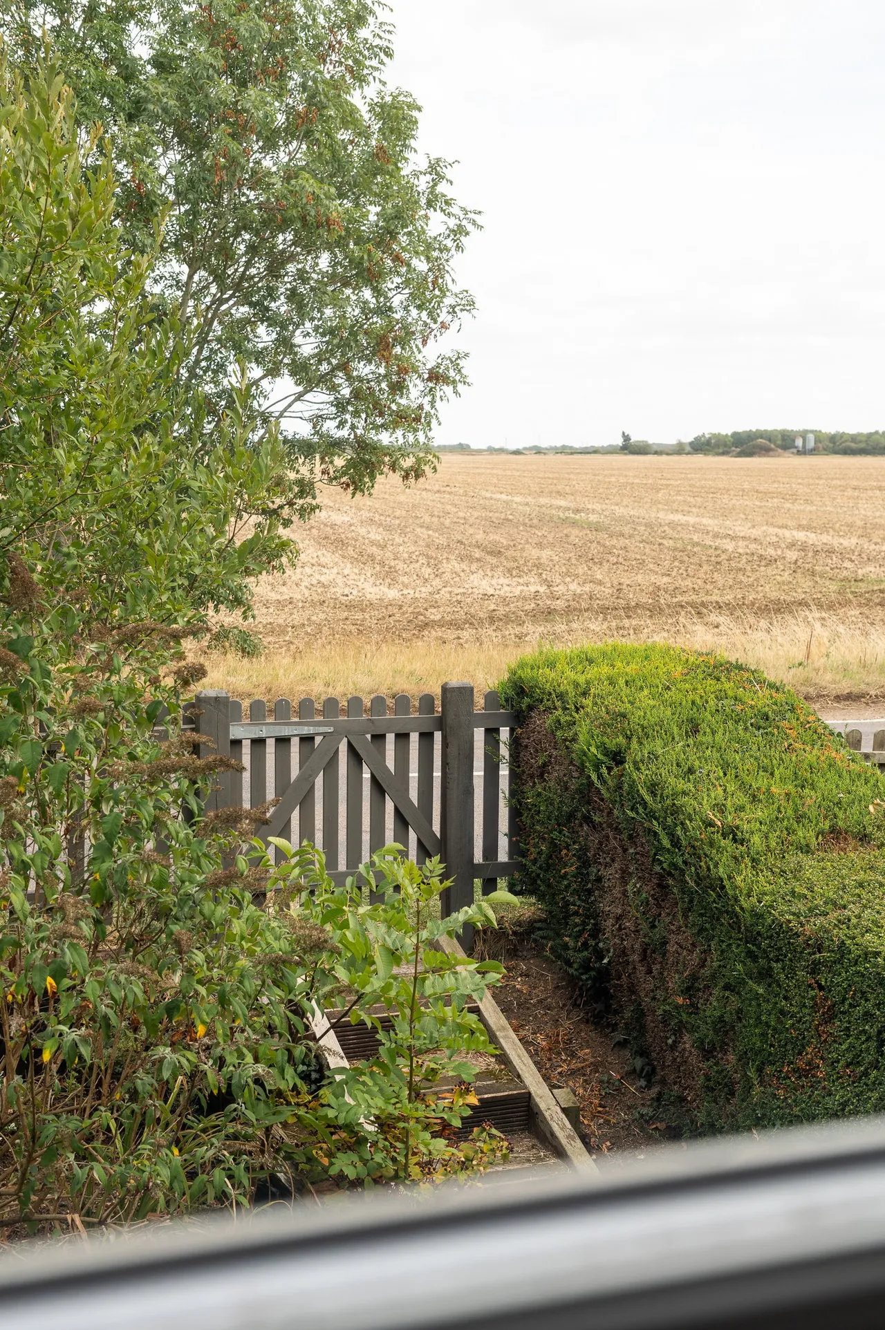 Station Row, Tilbrook, photo 31