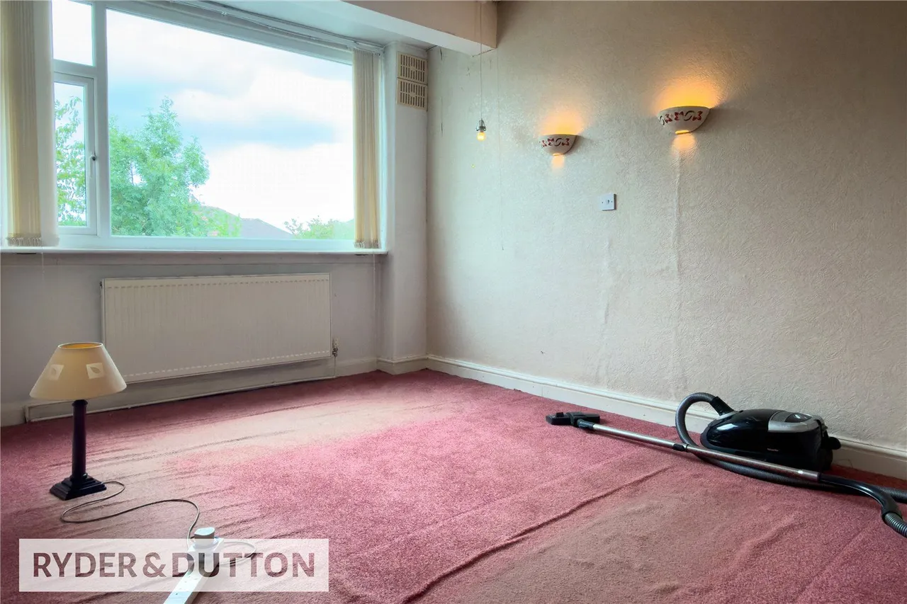 Shirley Avenue, Chadderton, OL9, photo 10