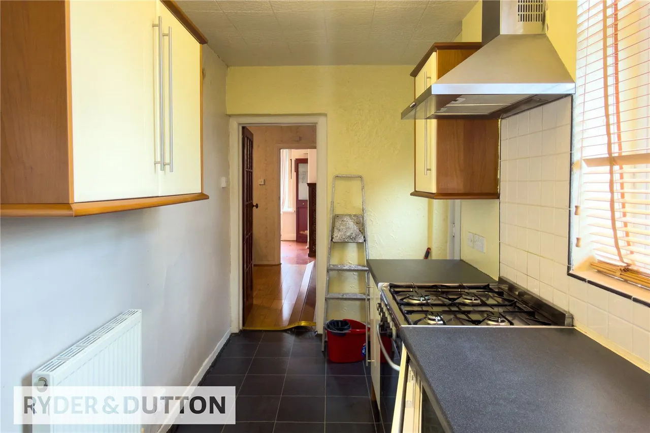 Shirley Avenue, Chadderton, OL9, photo 7