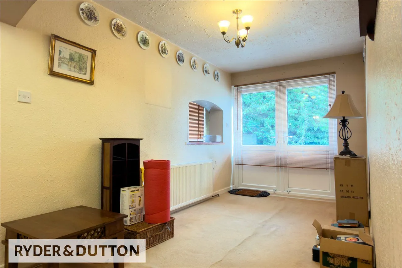 Shirley Avenue, Chadderton, OL9, photo 5