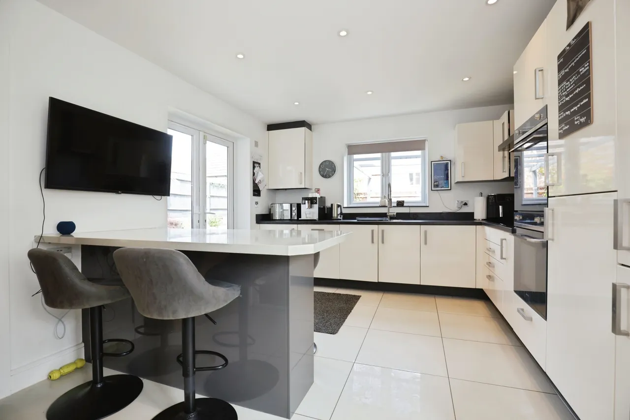 Swift Avenue, Eden Park, CV21, photo 6