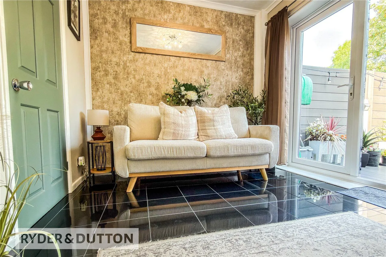 Cambridge Road, Failsworth, M35, photo 7