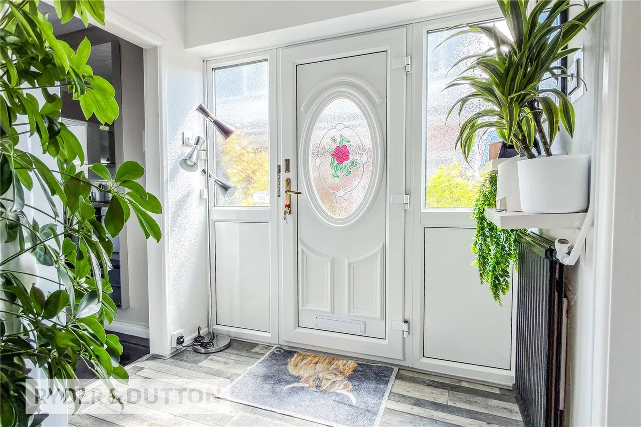 Cambridge Road, Failsworth, M35, photo 3