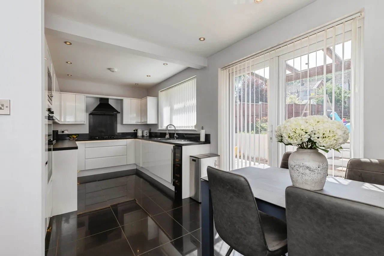 Kings Weston Avenue, BRISTOL, Avon, BS11, photo 6