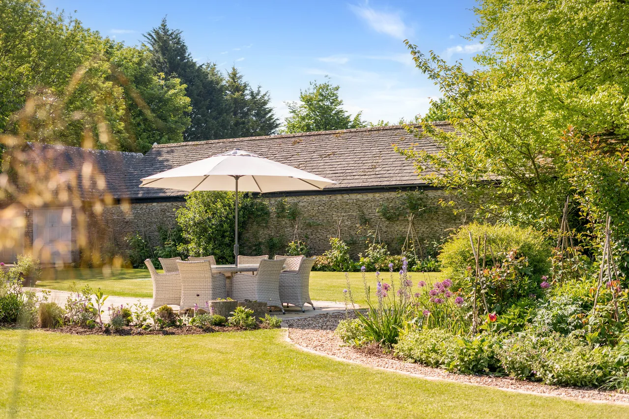 West Littleton Road, West Littleton, ..., photo 2