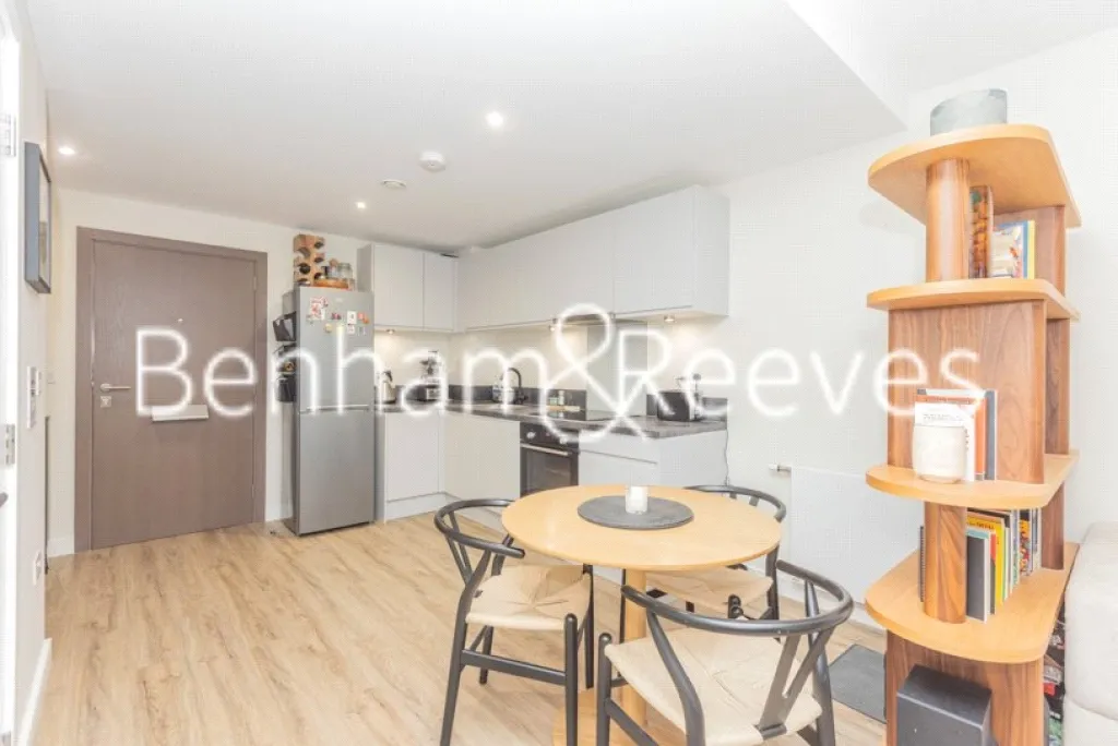 Tierney Lane, Fulham, W6, photo 8