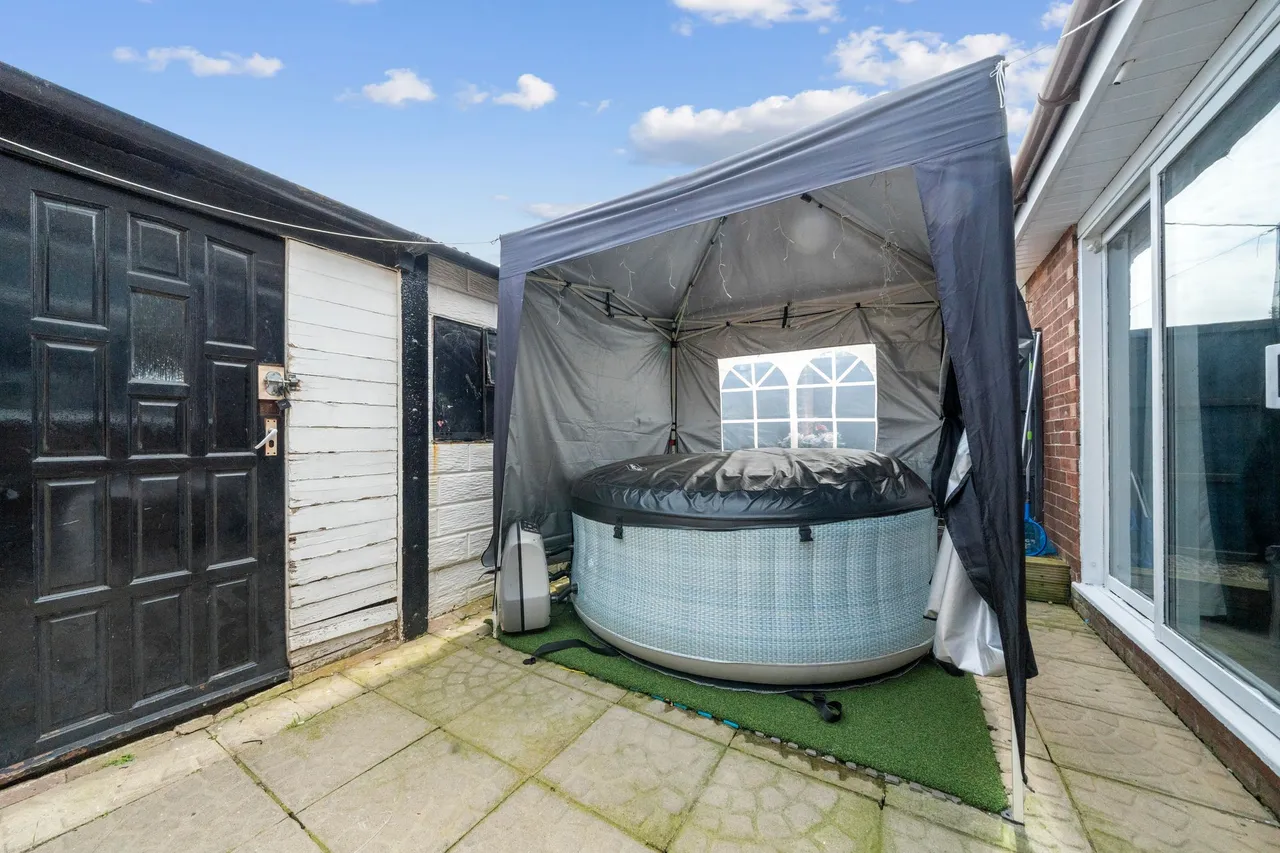 Milldale Road, Leigh, WN7, photo 21