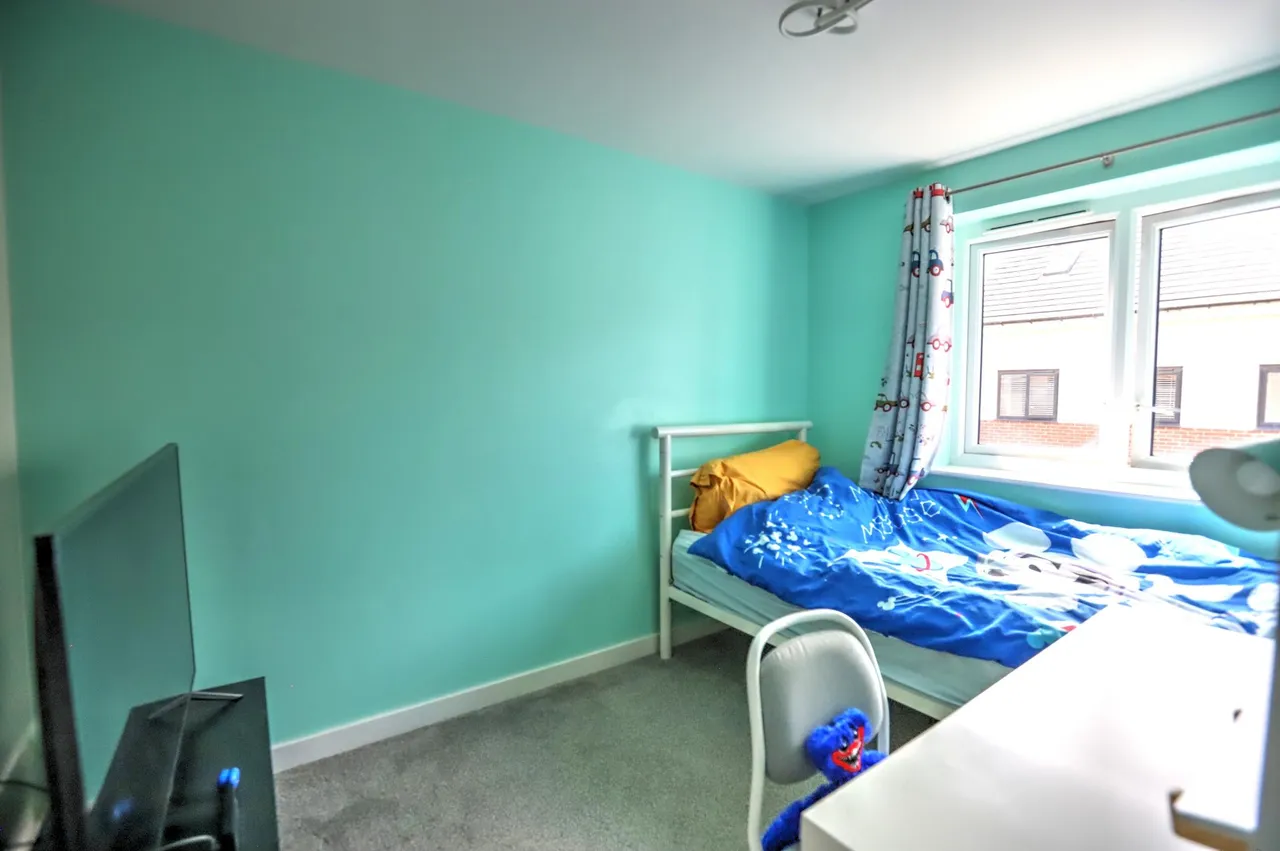 Chesterholm Avenue, Newcastle Upon Tyne, NE15, photo 9