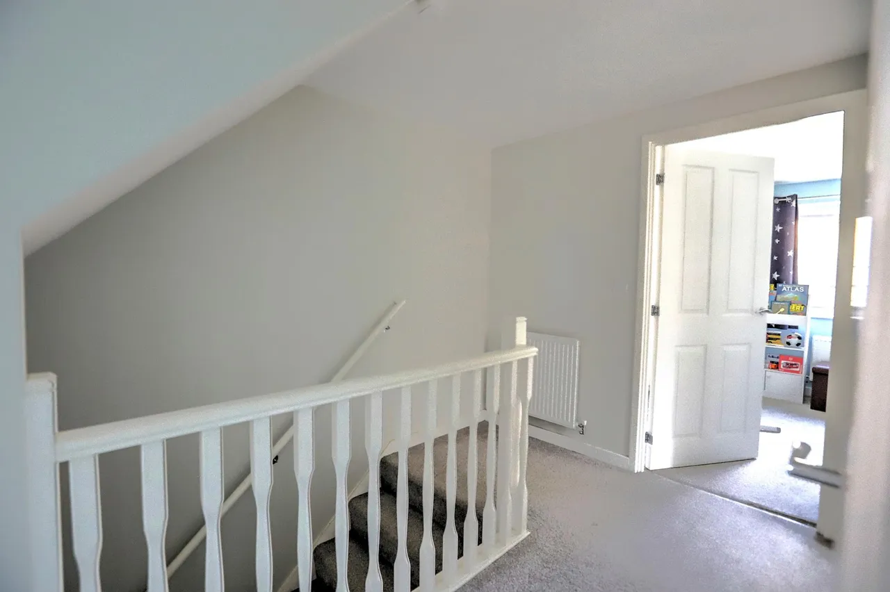 Chesterholm Avenue, Newcastle Upon Tyne, NE15, photo 11