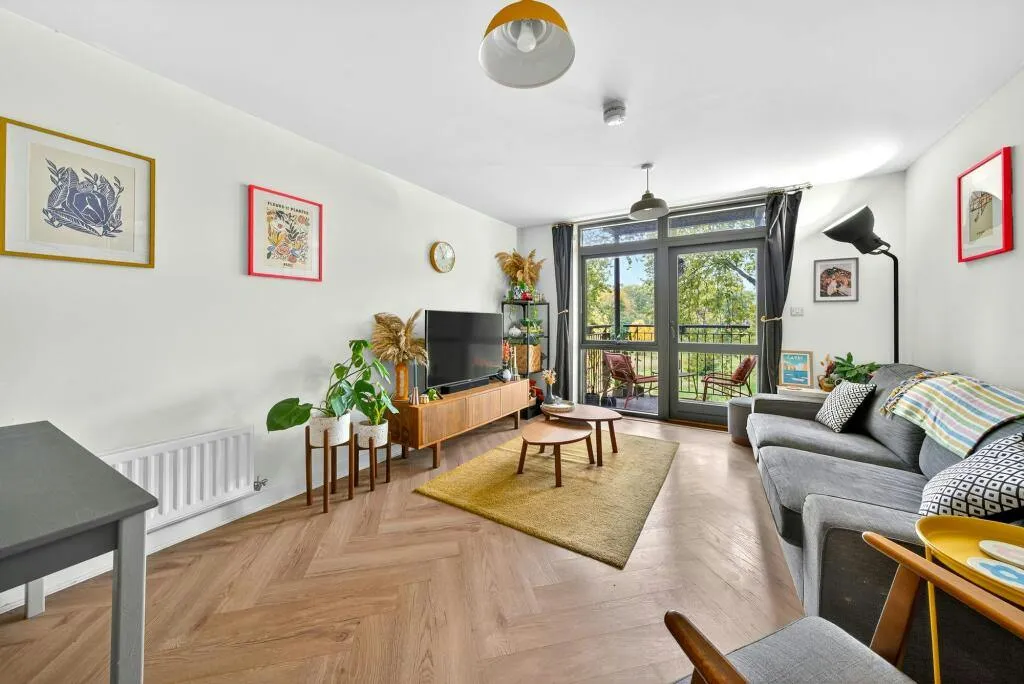 Southwold Road, Armstrong House, E5, photo 10