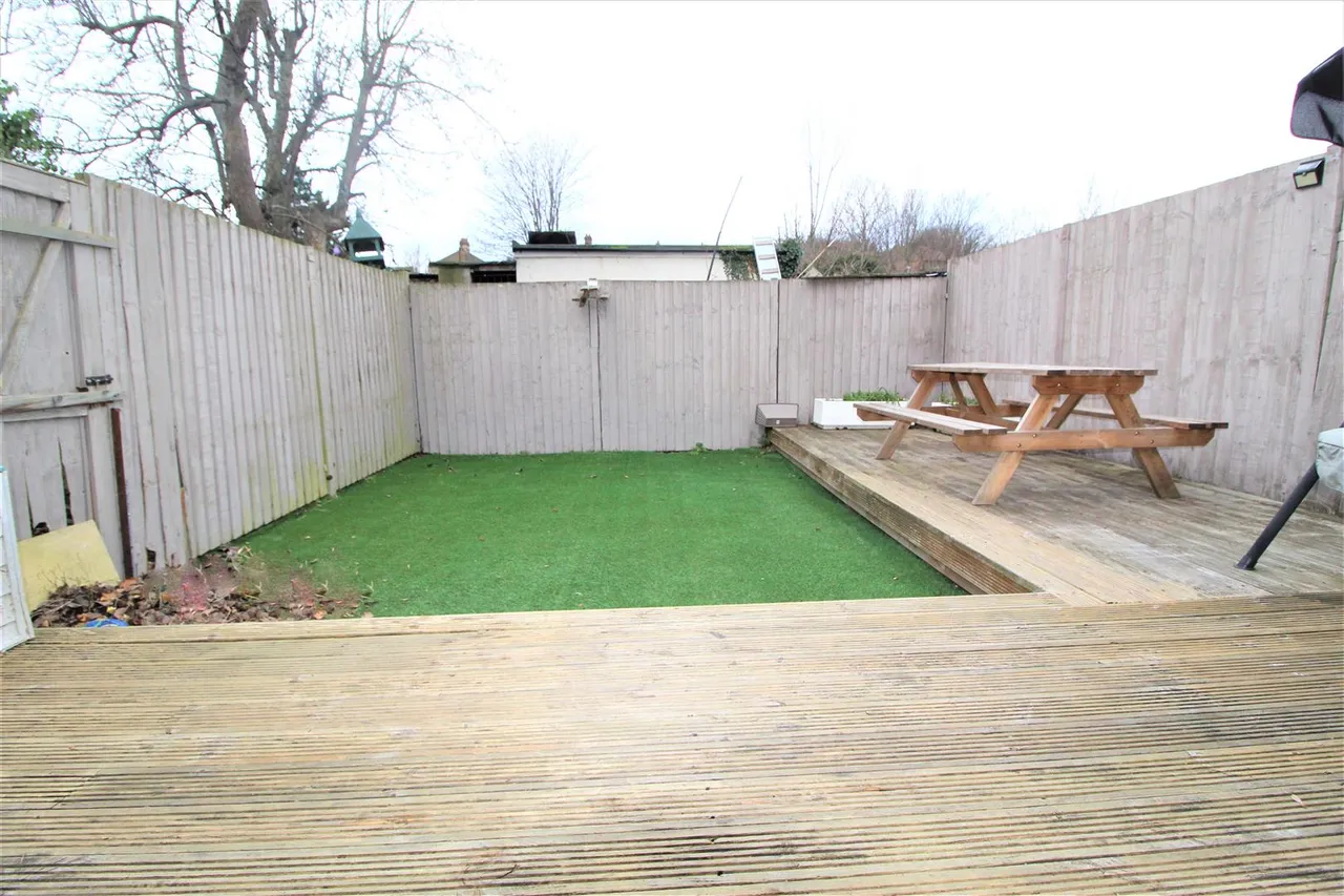 Brighton Road, South Croydon, CR2, photo 3