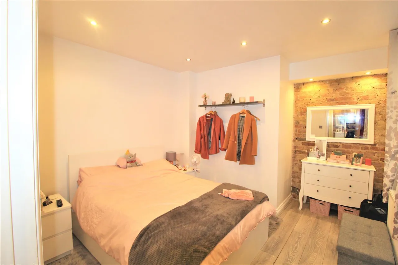 Brighton Road, South Croydon, CR2, photo 4