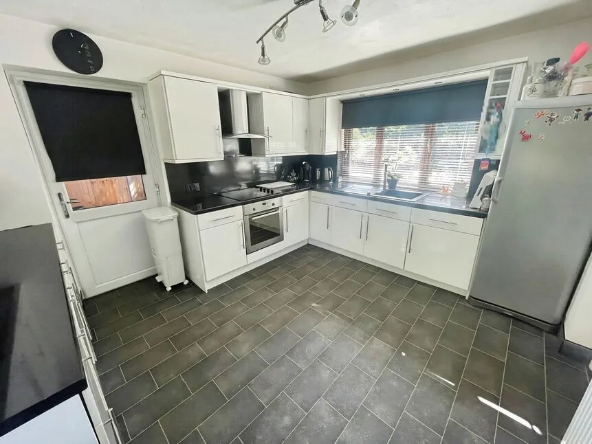 Oakleigh Close, Walderslade, ME5, photo 5