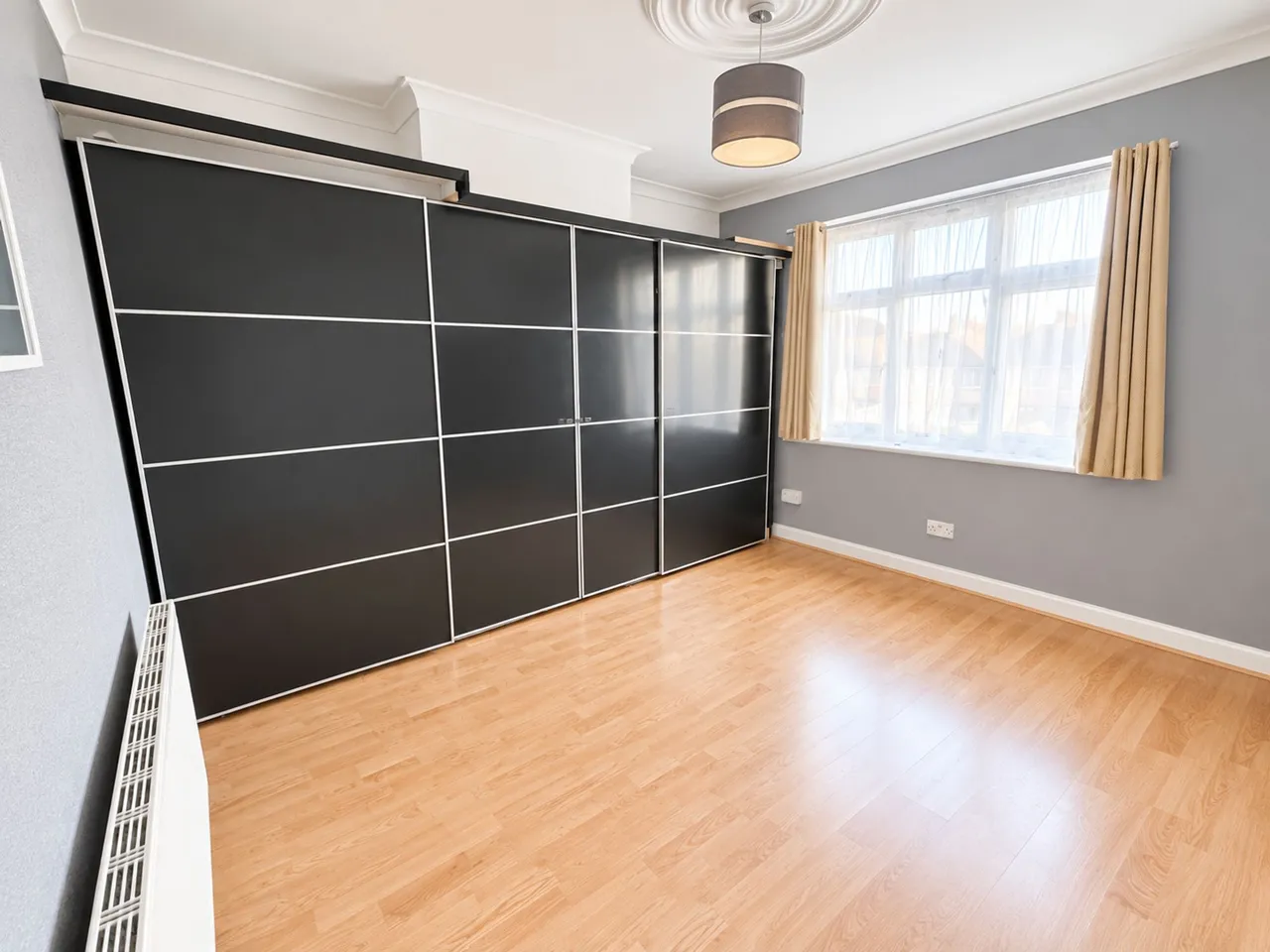 St. Clair Close, Ilford, IG5, photo 13